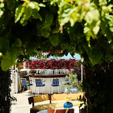 Belvedere Mykonos - Main - The Leading Of The World