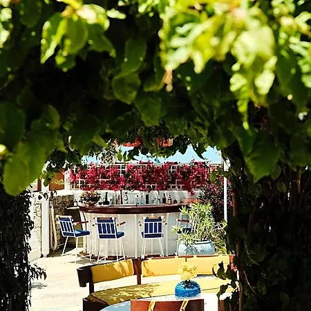 Belvedere Mykonos - Main - The Leading Of The World