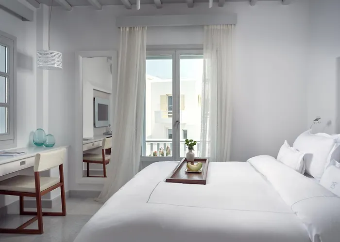 Belvedere Mykonos - Main - The Leading Of The World